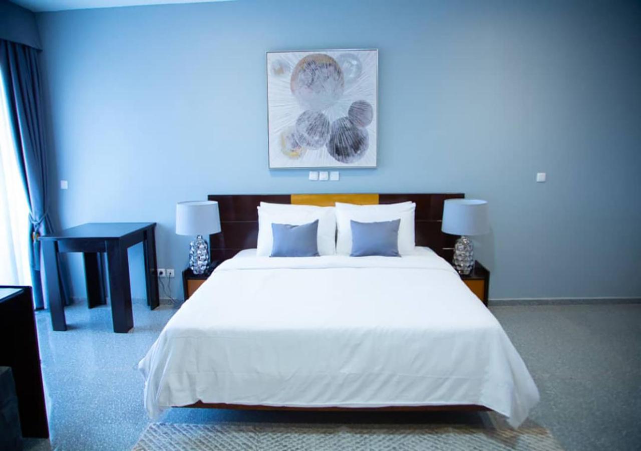 Onyx Hotel Ямусукро Экстерьер фото