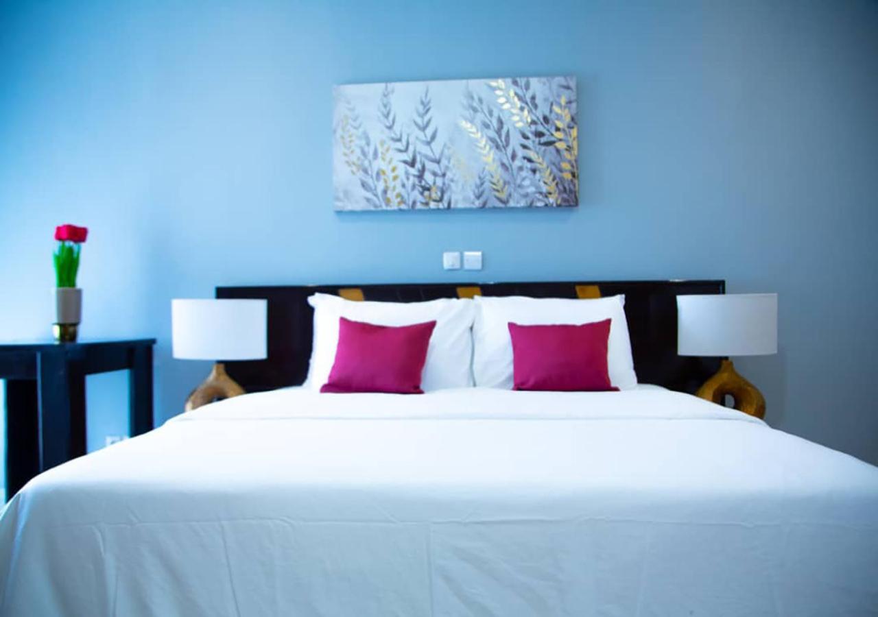 Onyx Hotel Ямусукро Экстерьер фото