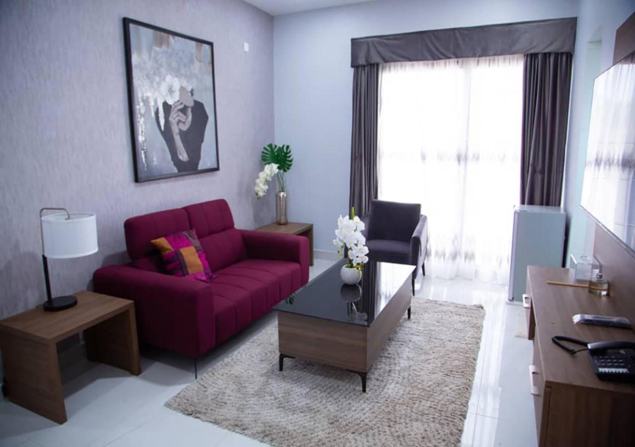 Onyx Hotel Ямусукро Экстерьер фото
