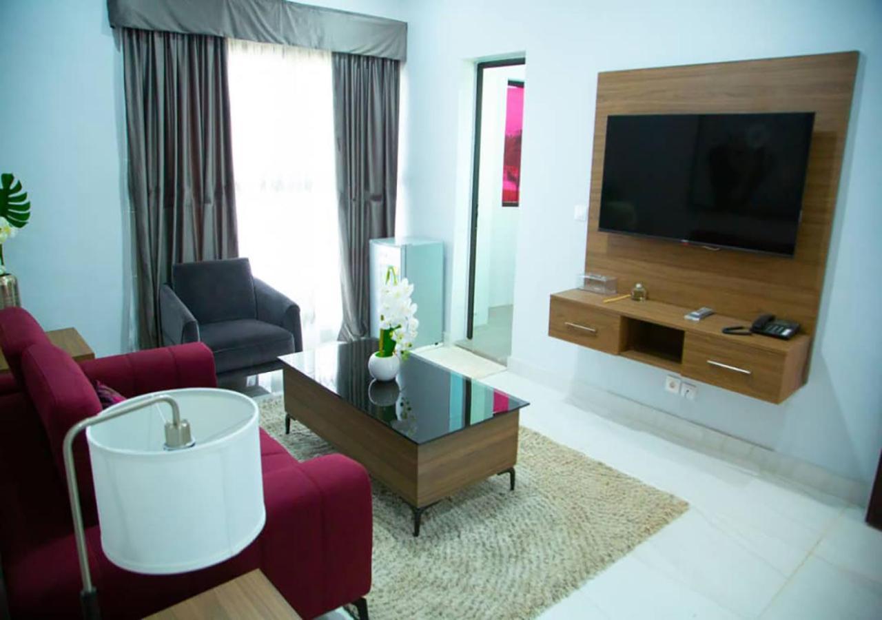 Onyx Hotel Ямусукро Экстерьер фото