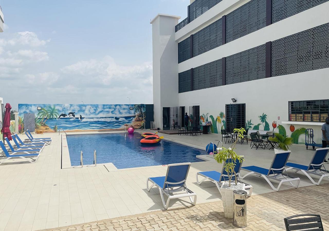 Onyx Hotel Ямусукро Экстерьер фото